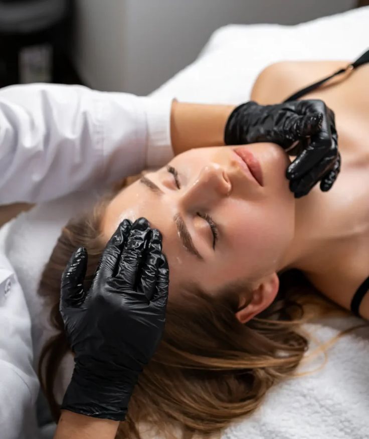 Cosmelan Peel in Bangalore - VTIARA Clinic